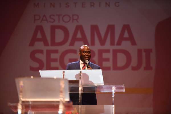 Pastor to broadcast national Easter Online Service