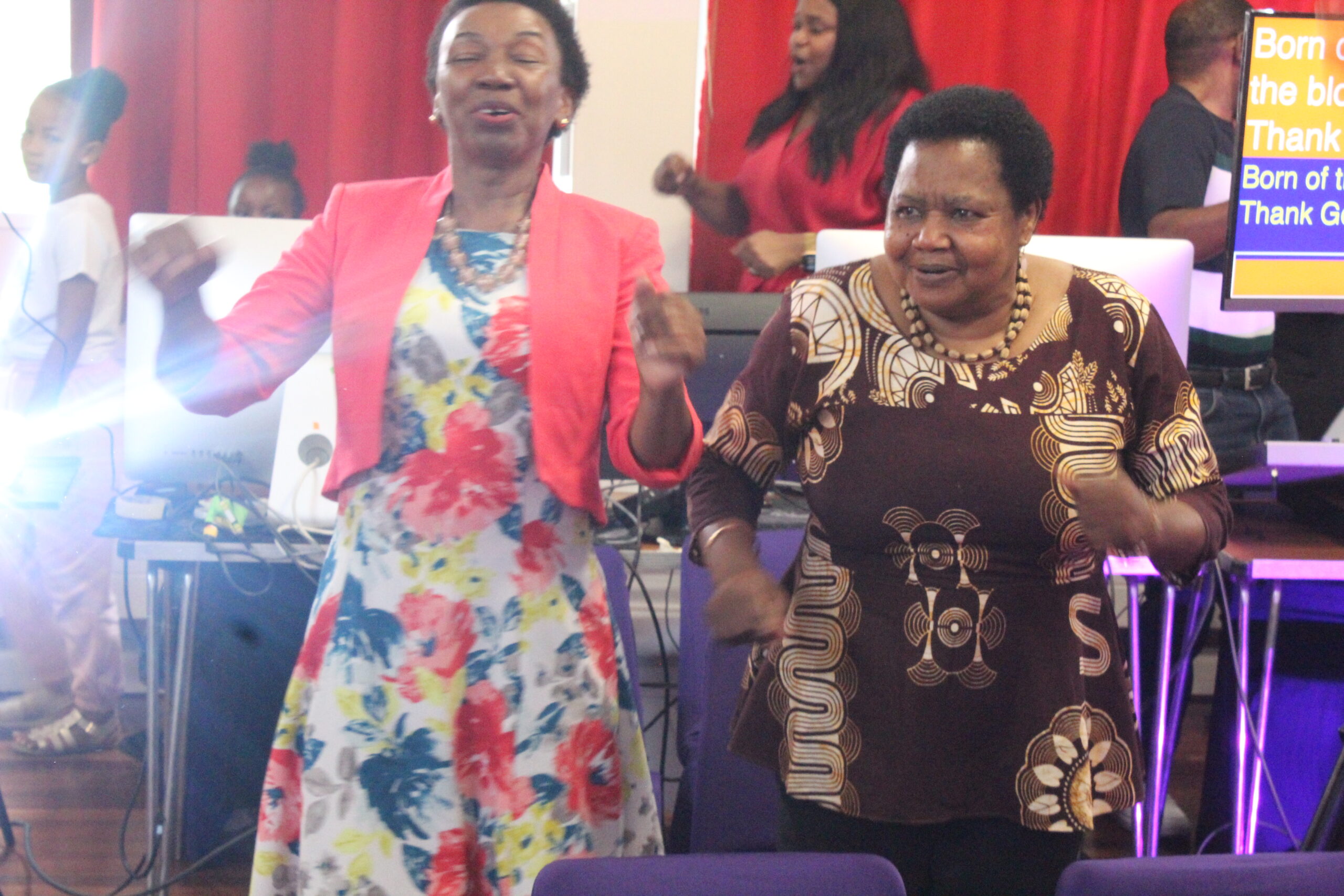 Praise & Victory Sunday Pictures - Solution Chapel International